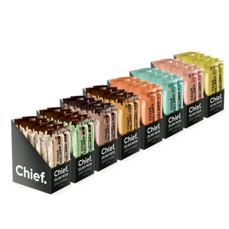 Chief Proteinriegel Value-Pack mit gemischten Sorten – Collagenriegel mit und ohne Schokoladenüberzug in schwarzer Displaybox